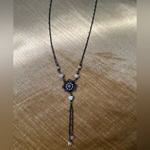 Vintage-Style Black Chain Pendant Drop Necklace with Pearls and Crystals